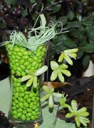 Green pistachios dragees